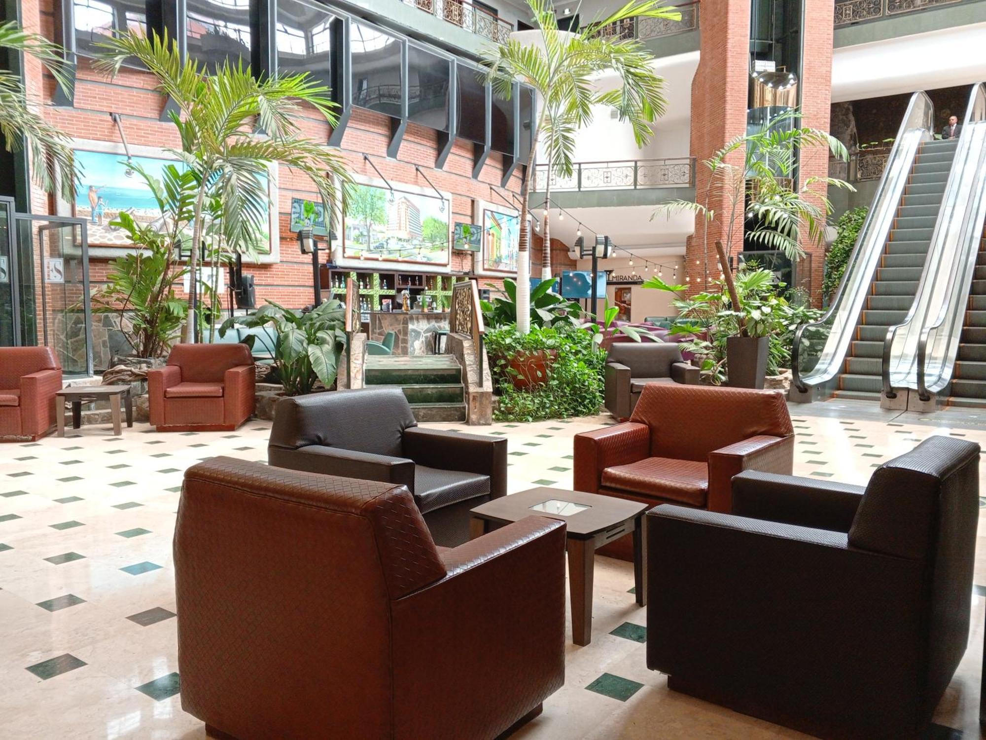 Executive Suites Valencia Exterior photo