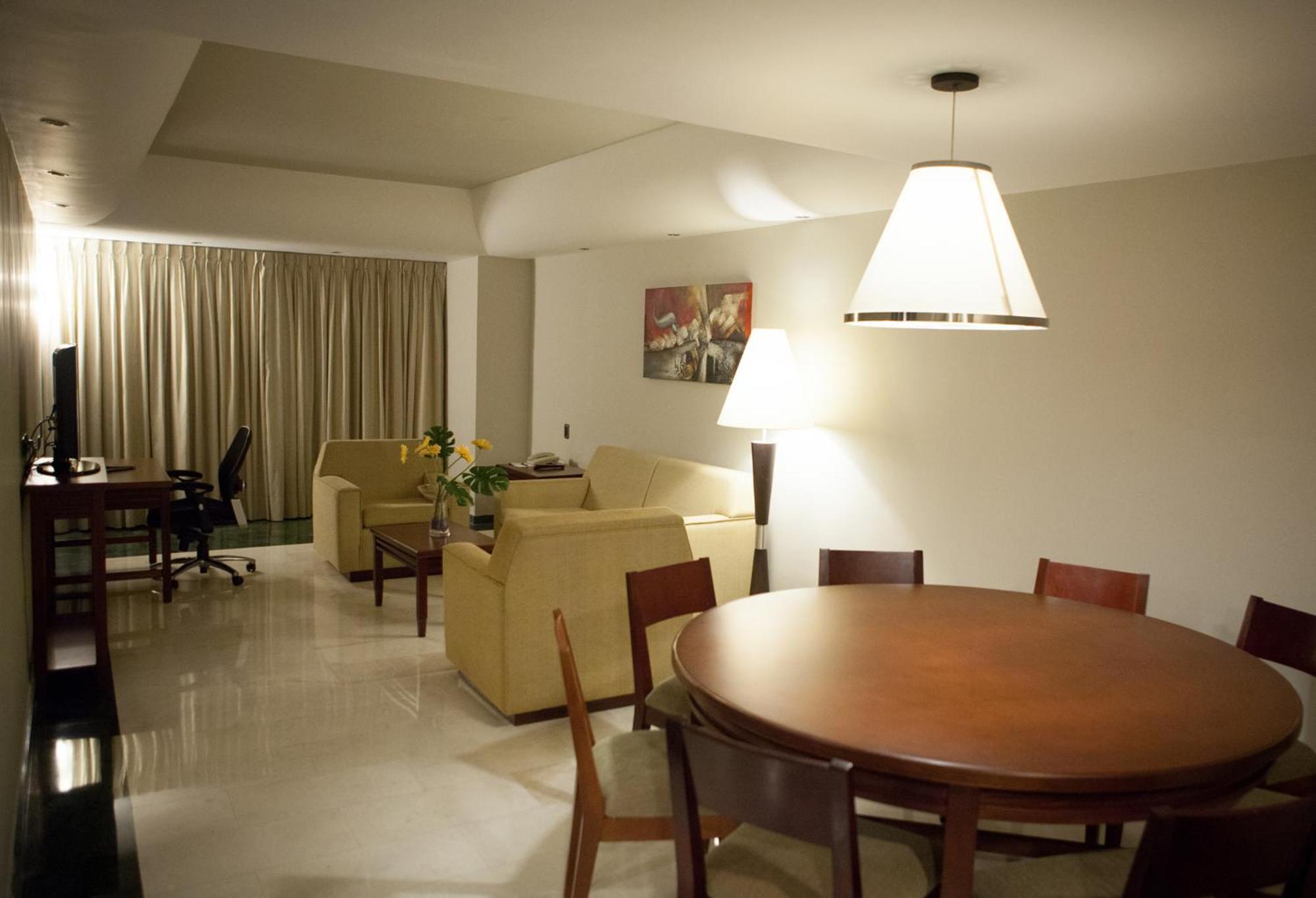 Executive Suites Valencia Exterior photo