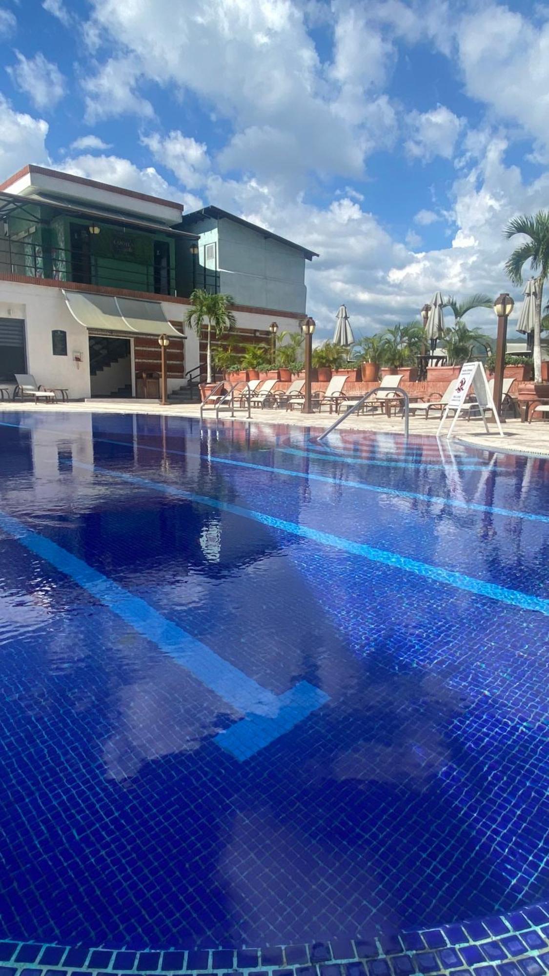 Executive Suites Valencia Exterior photo